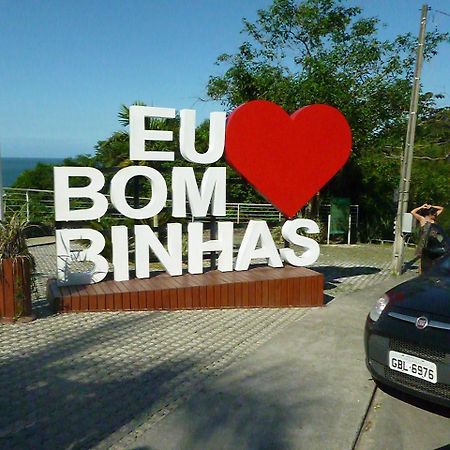 Apartamento 12 - Bombinhas - 200 Metros Da Praia ภายนอก รูปภาพ