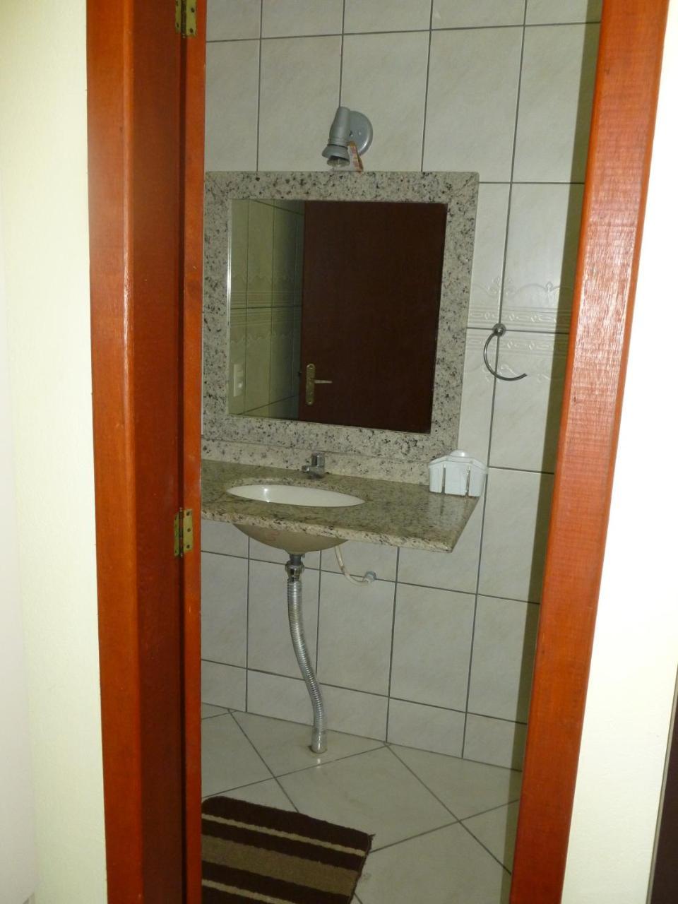 Apartamento 12 - Bombinhas - 200 Metros Da Praia ภายนอก รูปภาพ
