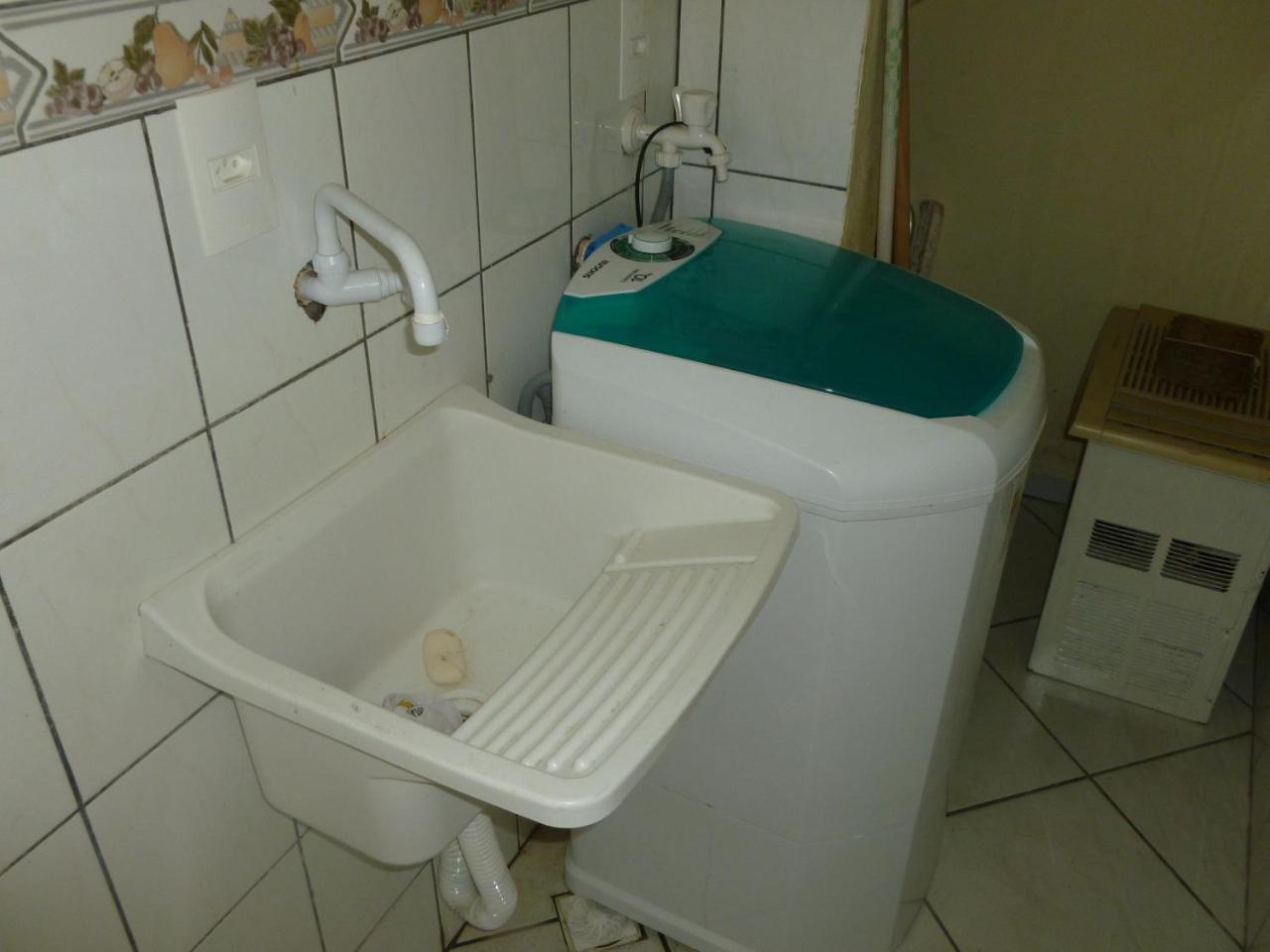 Apartamento 12 - Bombinhas - 200 Metros Da Praia ภายนอก รูปภาพ